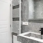Luxury View With Balcony & Kitchen & Fast Wi-fi *