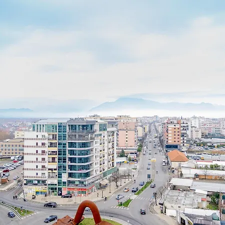 Luxury View With Balcony & Kitchen & Fast Wi-fi Shkodër