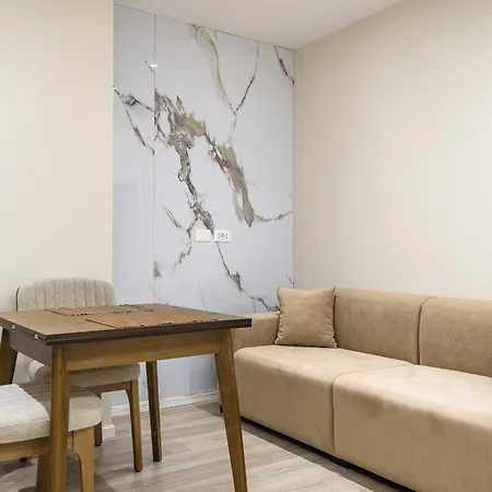 Luxury View With Balcony & Kitchen & Fast Wi-fi * Shkodër