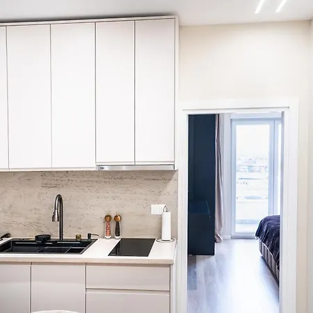 Luxury View With Balcony & Kitchen & Fast Wi-fi 公寓 Shkodër