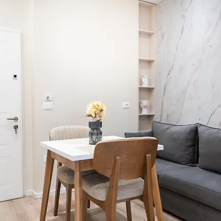 Luxury View With Balcony & Kitchen & Fast Wi-fi Shkodër