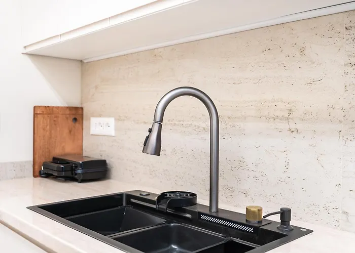 Luxury With Amazing View 아파트 *