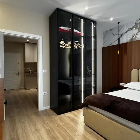 아파트 Luxury Apartments With Fabulous View Near City Center *