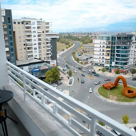 Luxury Apartments With Fabulous View Near City Center 아파트 Shkodër