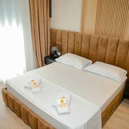 Luxury Apartments With Fabulous View Near City Center