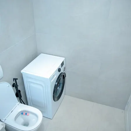 아파트 Luxury Apartments With Fabulous View Near City Center