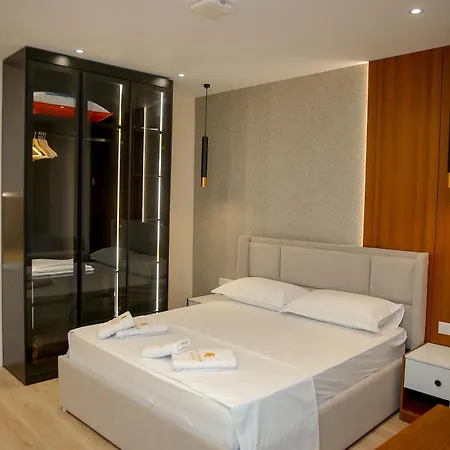 Luxury Apartments With Fabulous View Near City Center 아파트