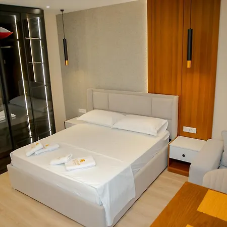 Luxury Apartments With Fabulous View Near City Center 아파트