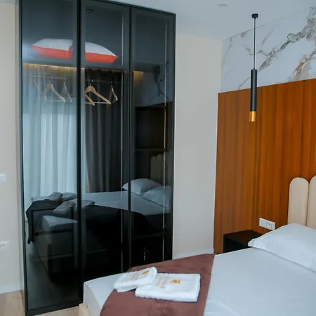 Luxury Apartments With Fabulous View Near City Center * Shkodër