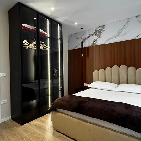 Luxury Apartments With Fabulous View Near City Center 아파트 *