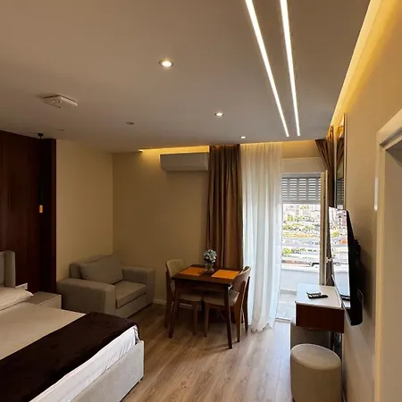 Luxury Apartments With Fabulous View Near City Center 아파트 Shkodër
